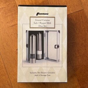NEW in box Franmara Electric Salt & Pepper Mill Dup Set retail $49